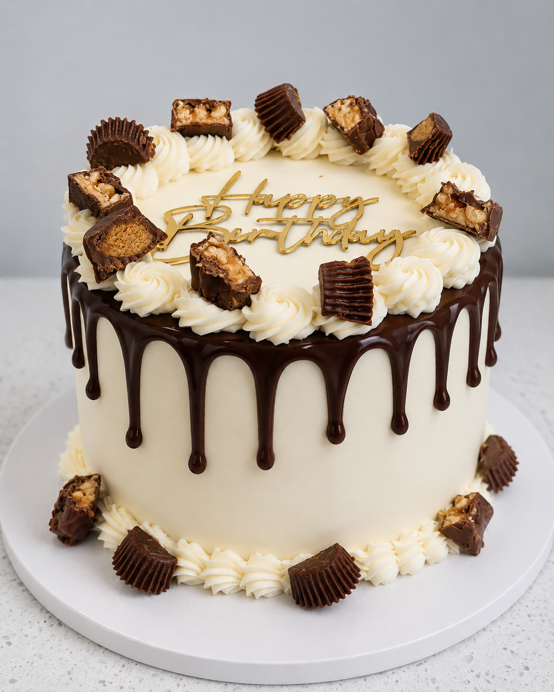 Peanut Butter Chocolate Drip Cake