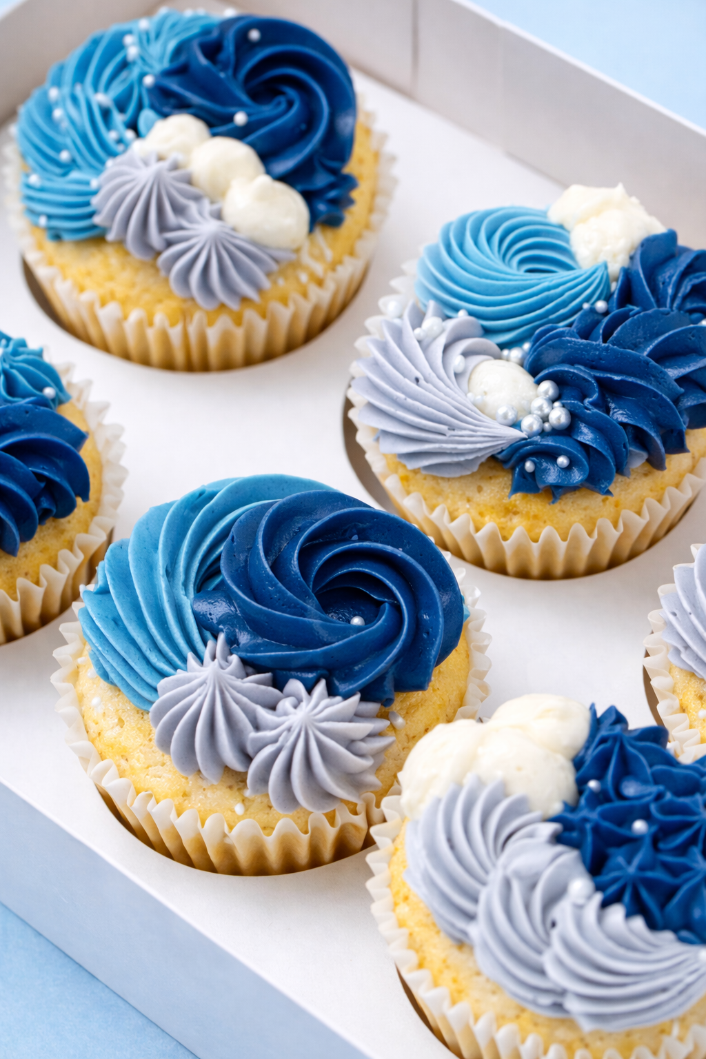 Blue cupcakes